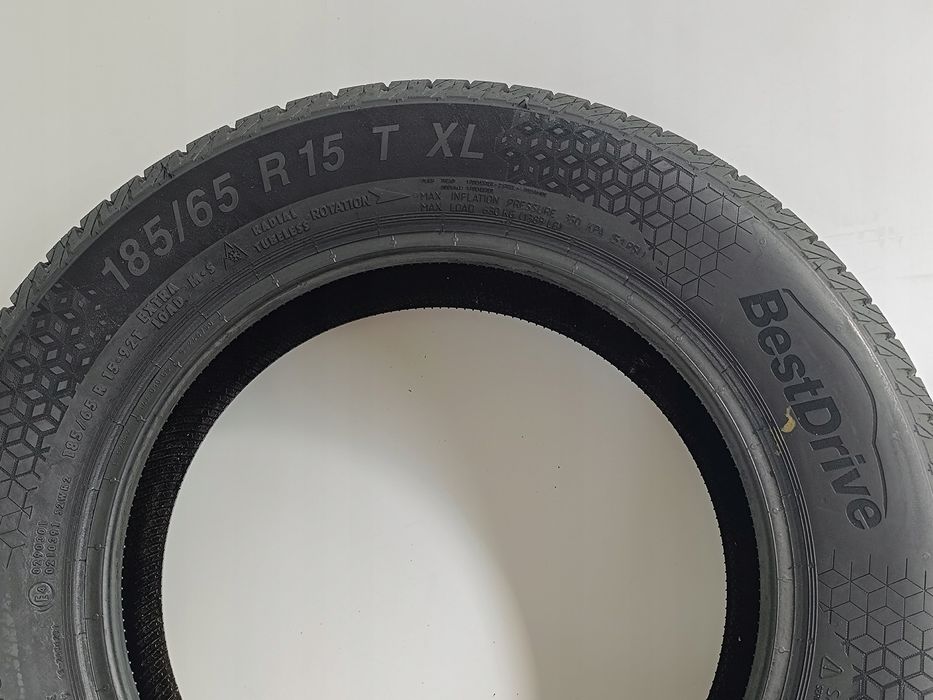 Opony zimowe 2 szt bestdrive winter 185/65R15 92 T wzmocnienie (xl)