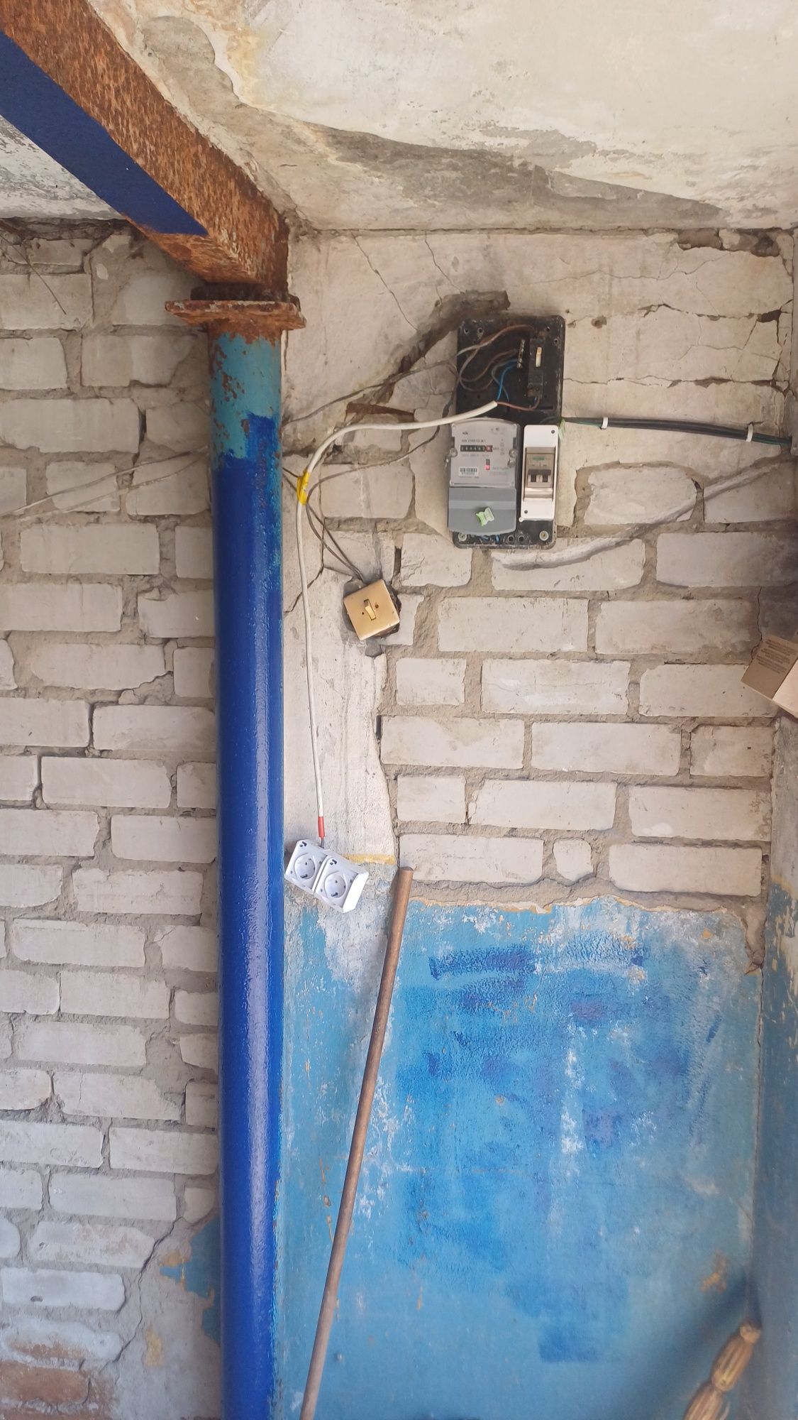 Гараж на Обсерваторній