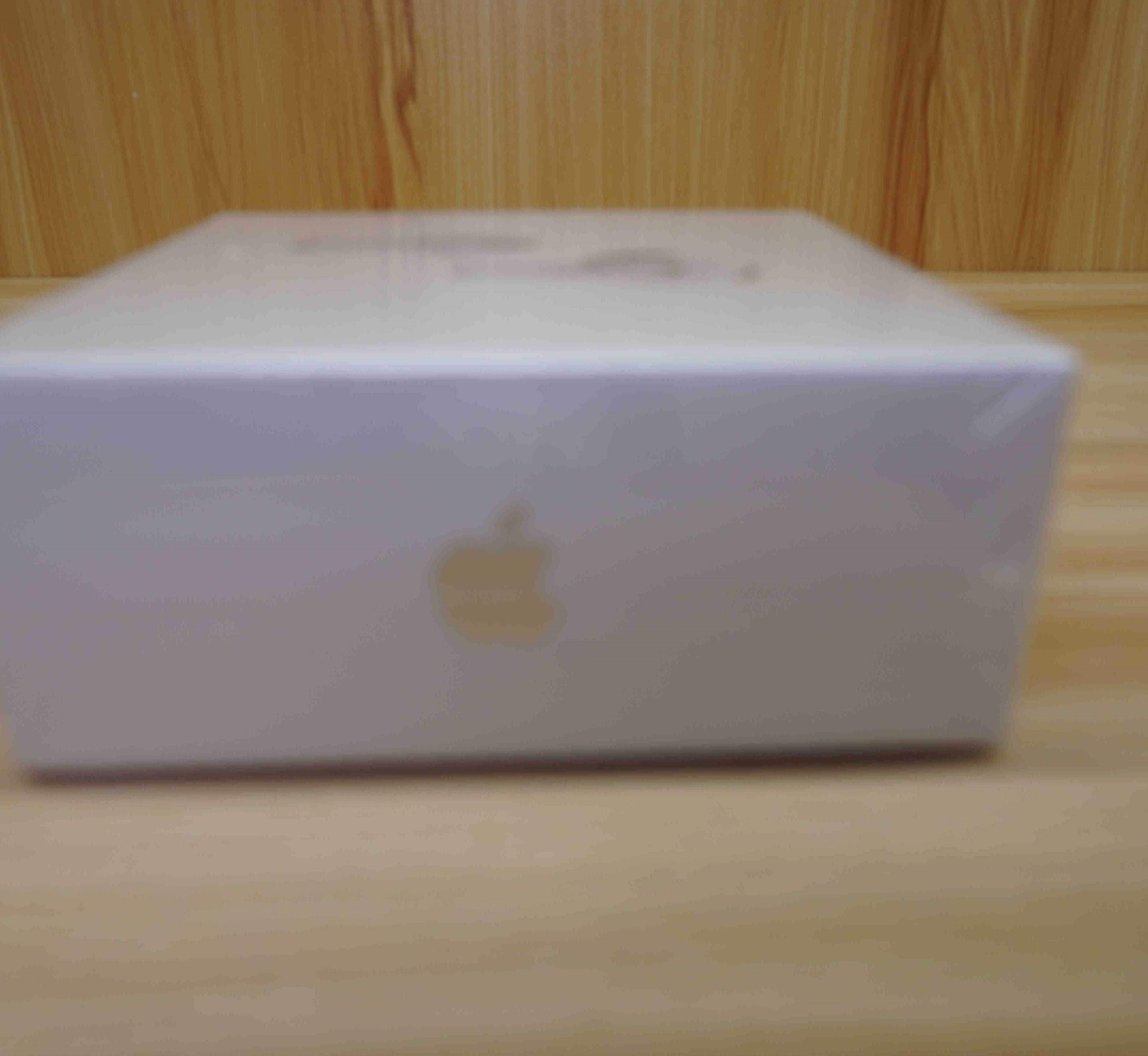 Oryginalne słuchawkiAppleAirPods4 bluetooth