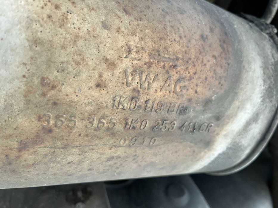 Tłumik wydech końcowy 1K02.53.411CR VW Golf VI Octavia Jetta 1.6 TDI