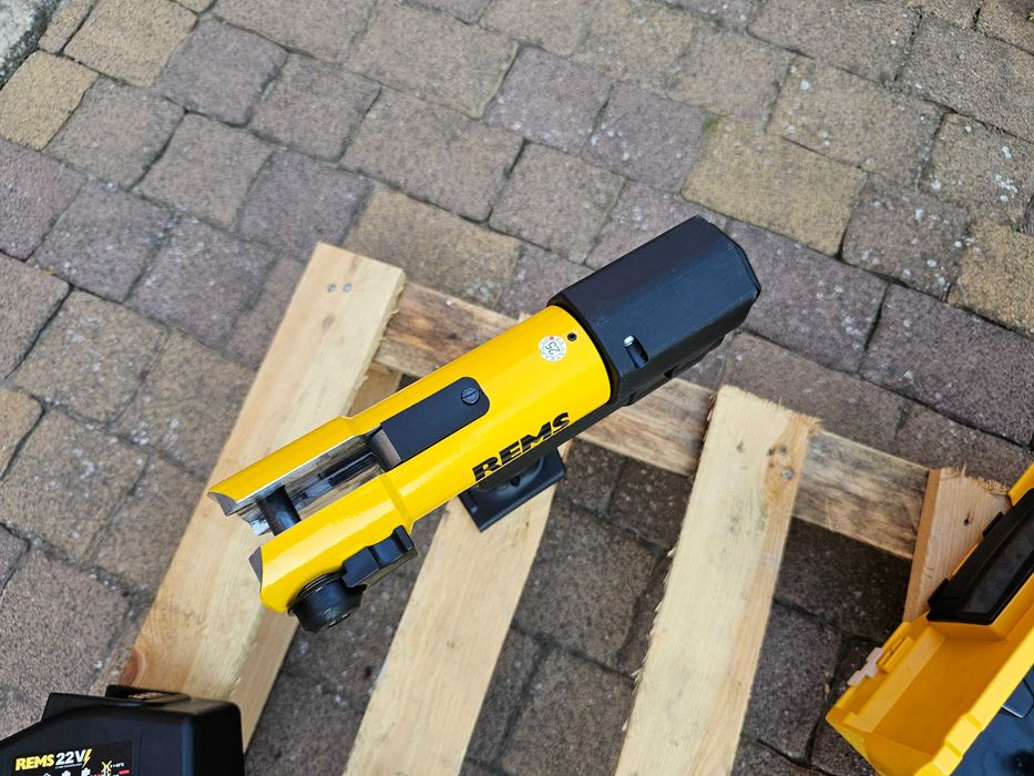 REMS 22V zaciskarka akumulatorowa jak nowa ZESTAW 2025 faktura