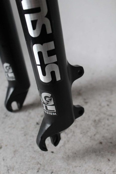 SUPER STAN widelec amortyzator 26" SR SUNTOUR magnesium CS5