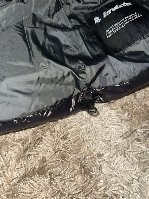 Зимова чоловіча куртка invicta