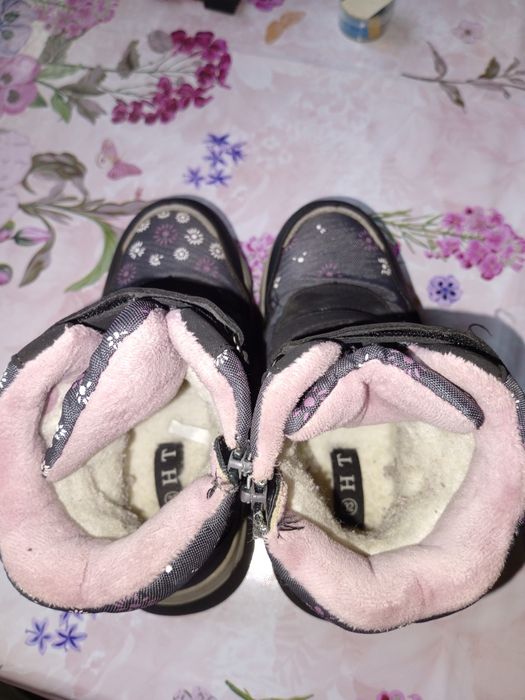 Зимові черевики для дівчинки 32р 20см по стільці