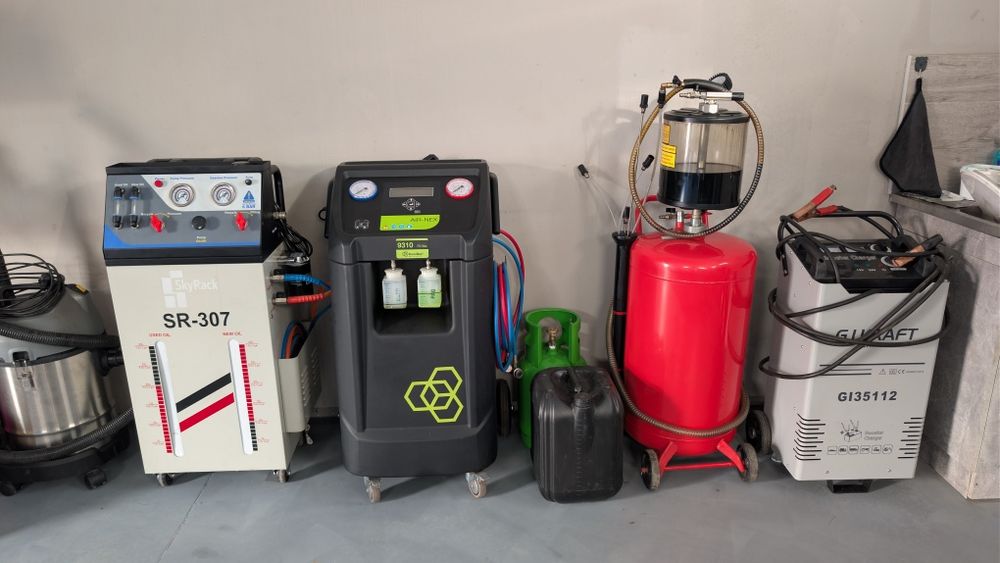 Продаж обладнання для СТО, інструменти