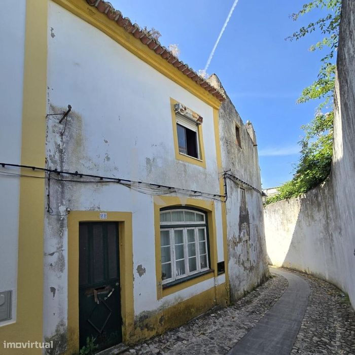 Investimento Prédio para Habitação | Centro Histórico Abrantes