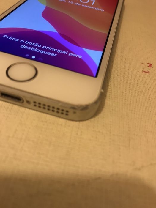 iPhone SE 16GB branco