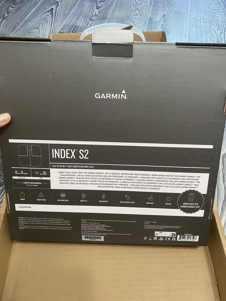 Напольные весы Garmin index S2 smart scale