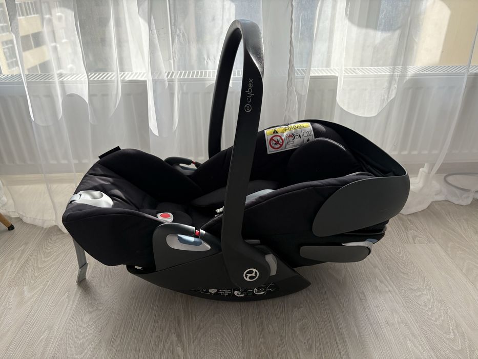 Автокресло Cybex Cloud Z-iSize Pluse Deep Black