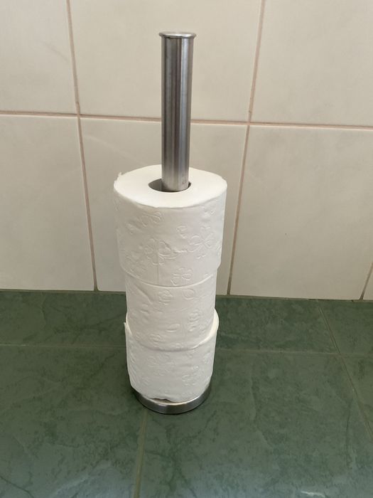 Stojak na papier toaletowy - chromowany