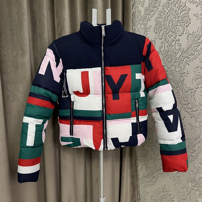 Пуховик женский Tommy Jeans