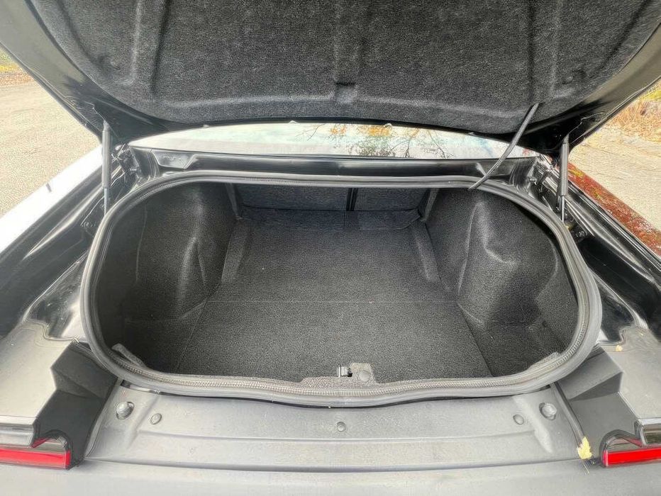 Dodge Challenger SRT Hellcat      2017