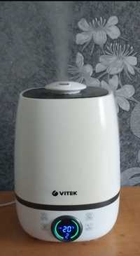 Зволожувач повітря/Увлажнитель воздуха Vitek