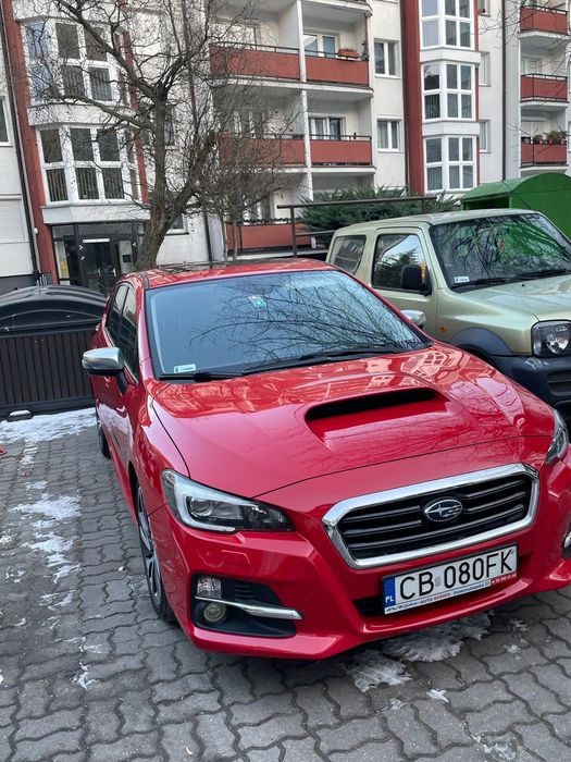 Subaru Levorg Stan idealny, mały przebieg, kupiony w polskim salonie