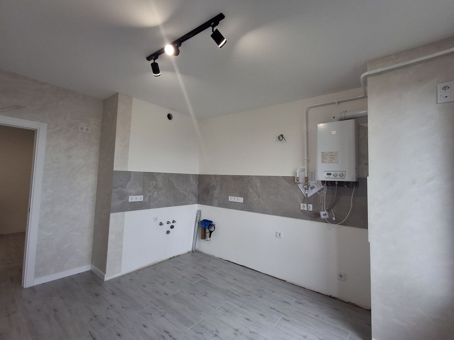 2 кімнатна  двостороння квартира в новобудові