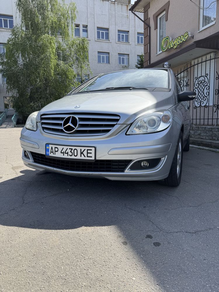 Mersedes b150 w245
