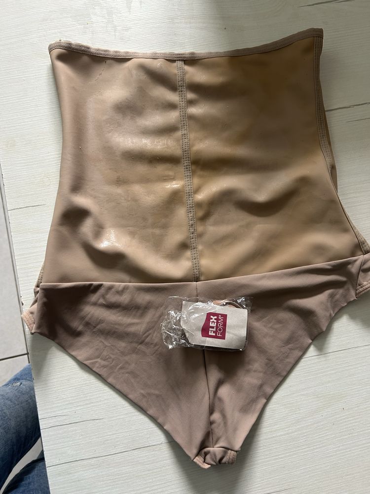 Cinta da esbelt nova