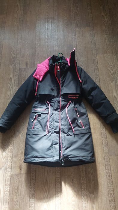 Подростковая куртка для девочки