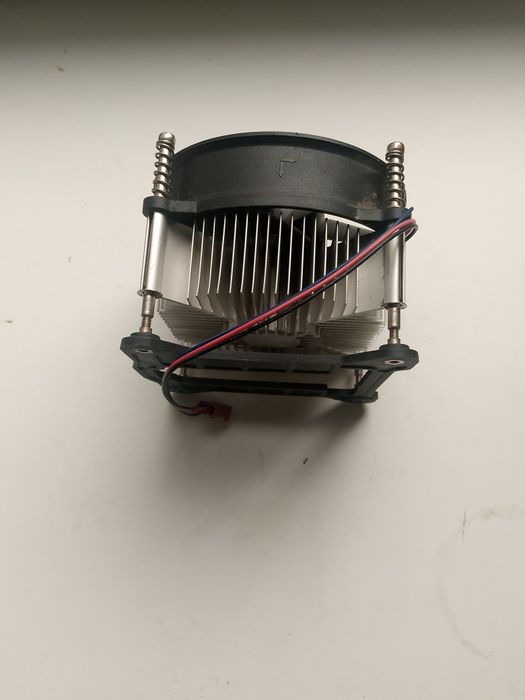 Кулер до процессора 90 мм