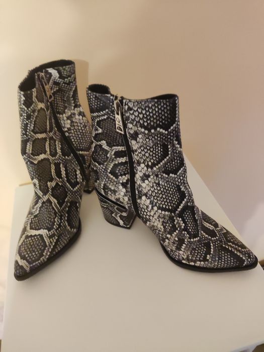 Sprzedam buty trzewiki