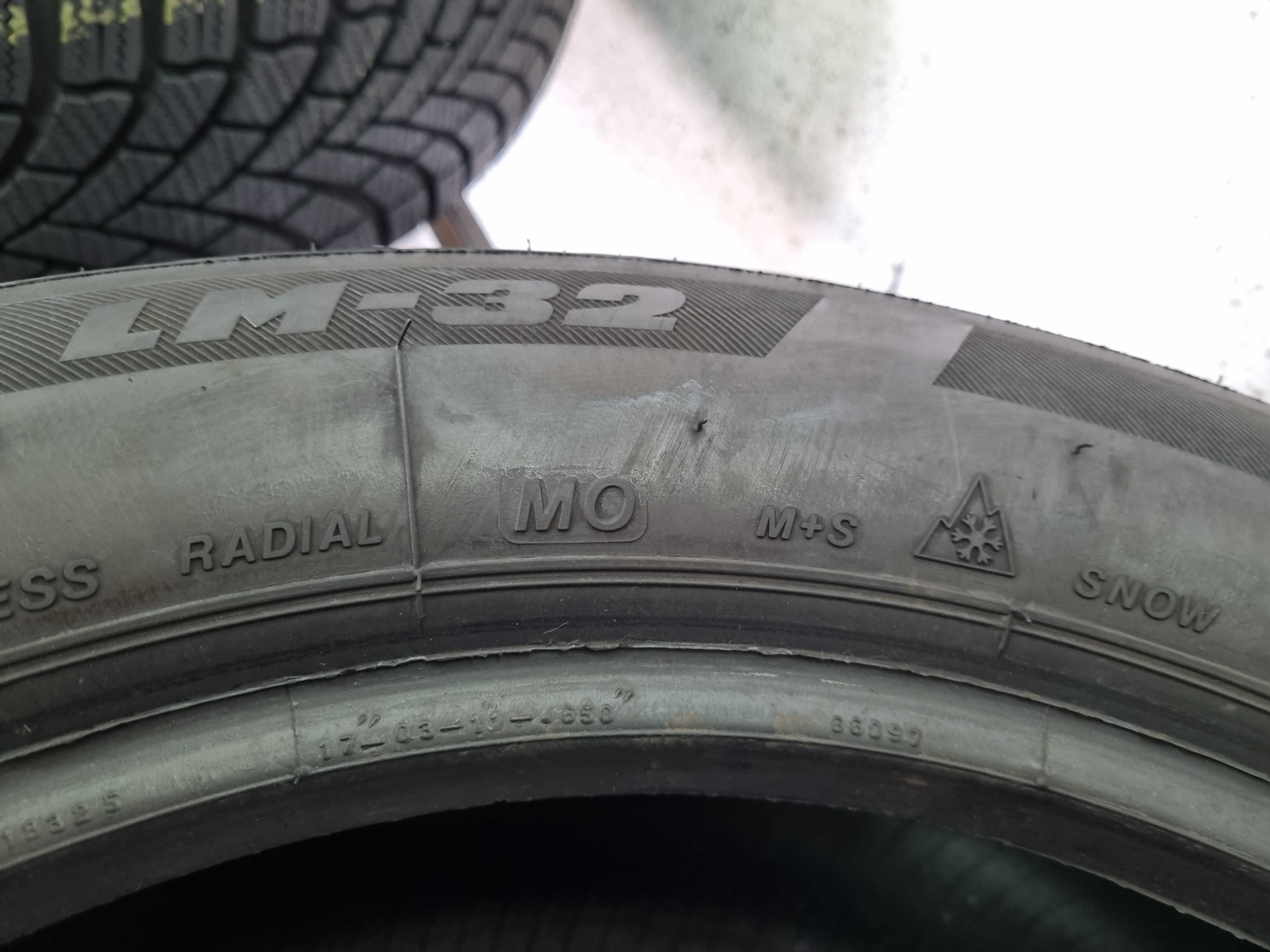 225/50/17 94H Bridgestone Blizzak LM-32 MO D.2922