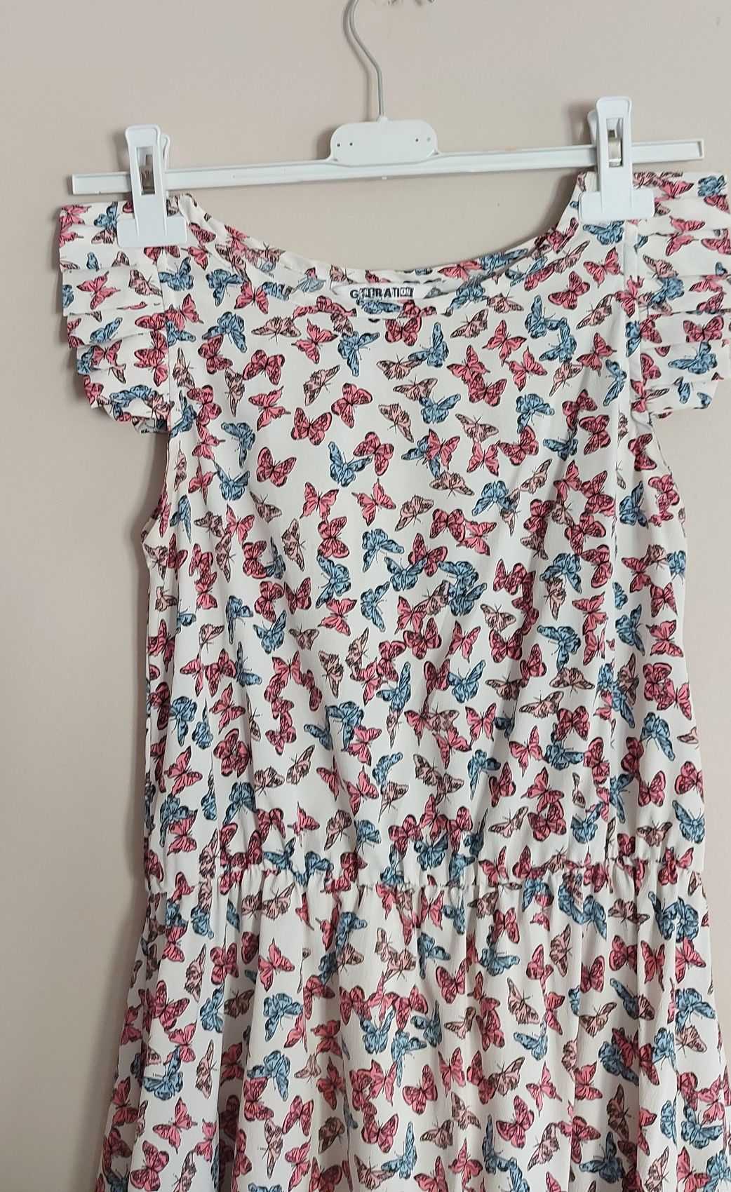 letnia sukienka, New Look, motylki, 1