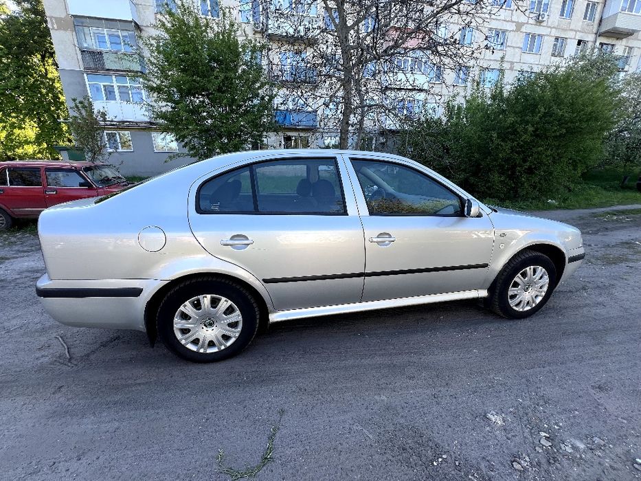 Шкода октавія 1,6 2004 р