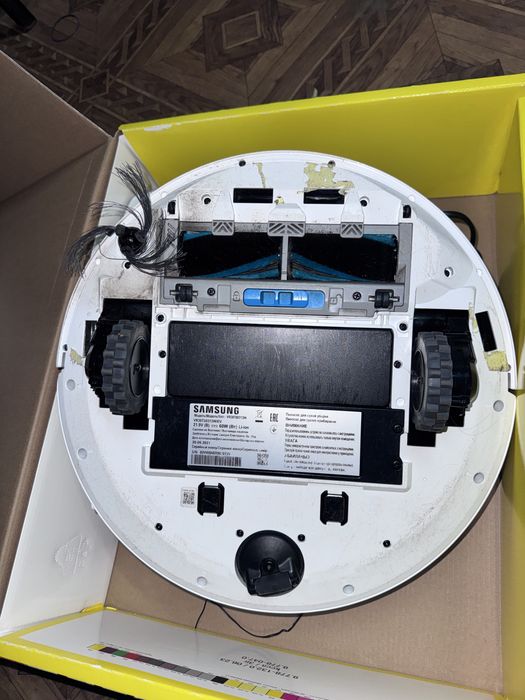 Продам робот-пилосос Samsung Jet Bot VR30T80313W/EV