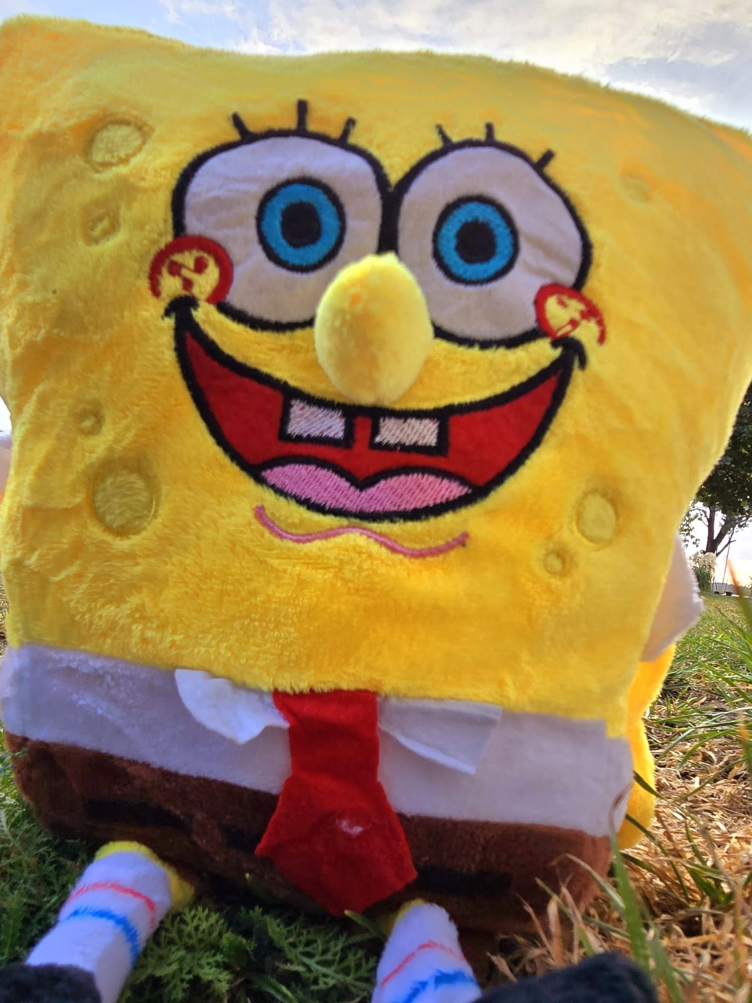 Ekstra pluszak maskotka Spongebob nowy HIT