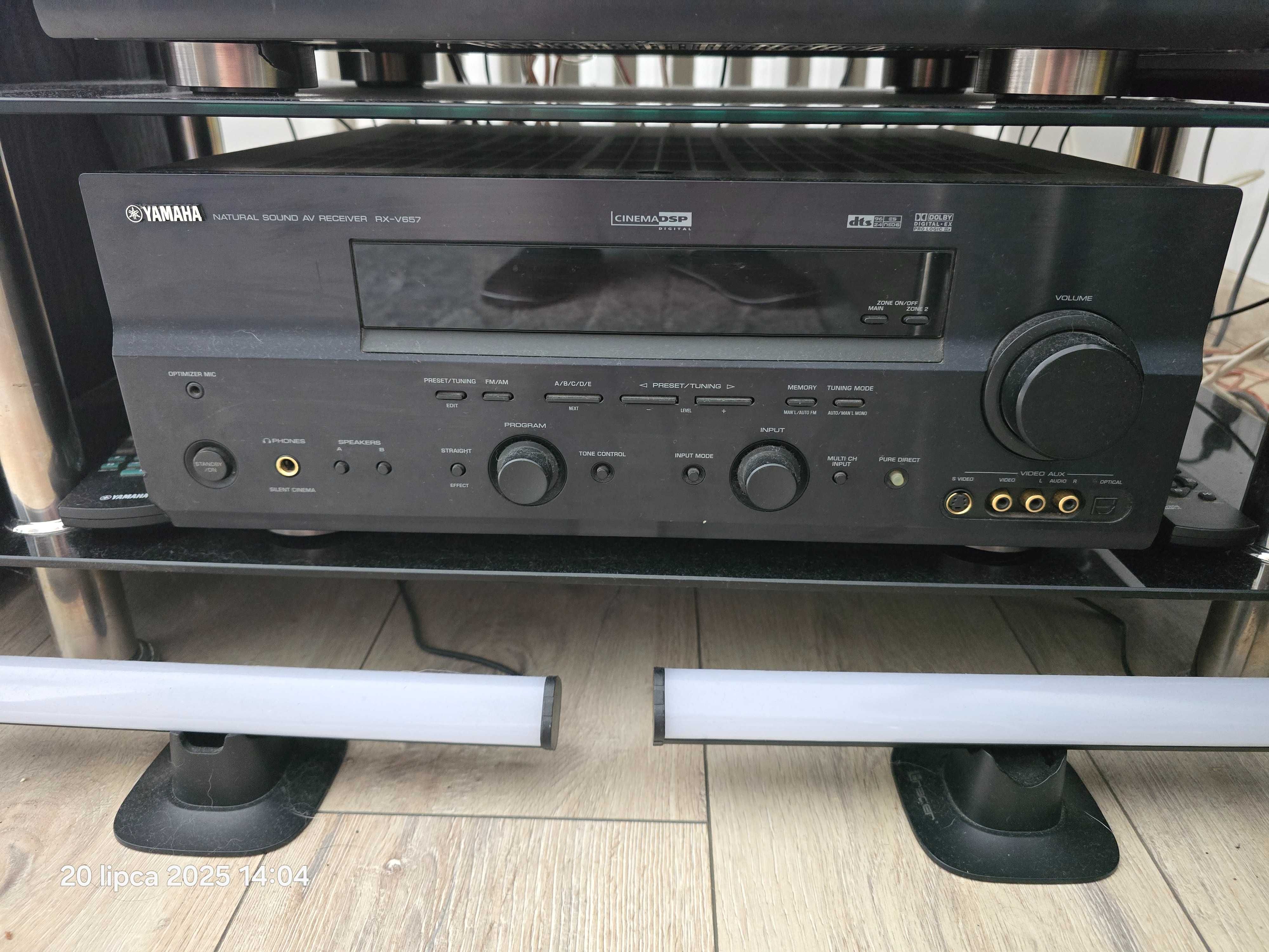 Amplituner Yamaha RXV 657