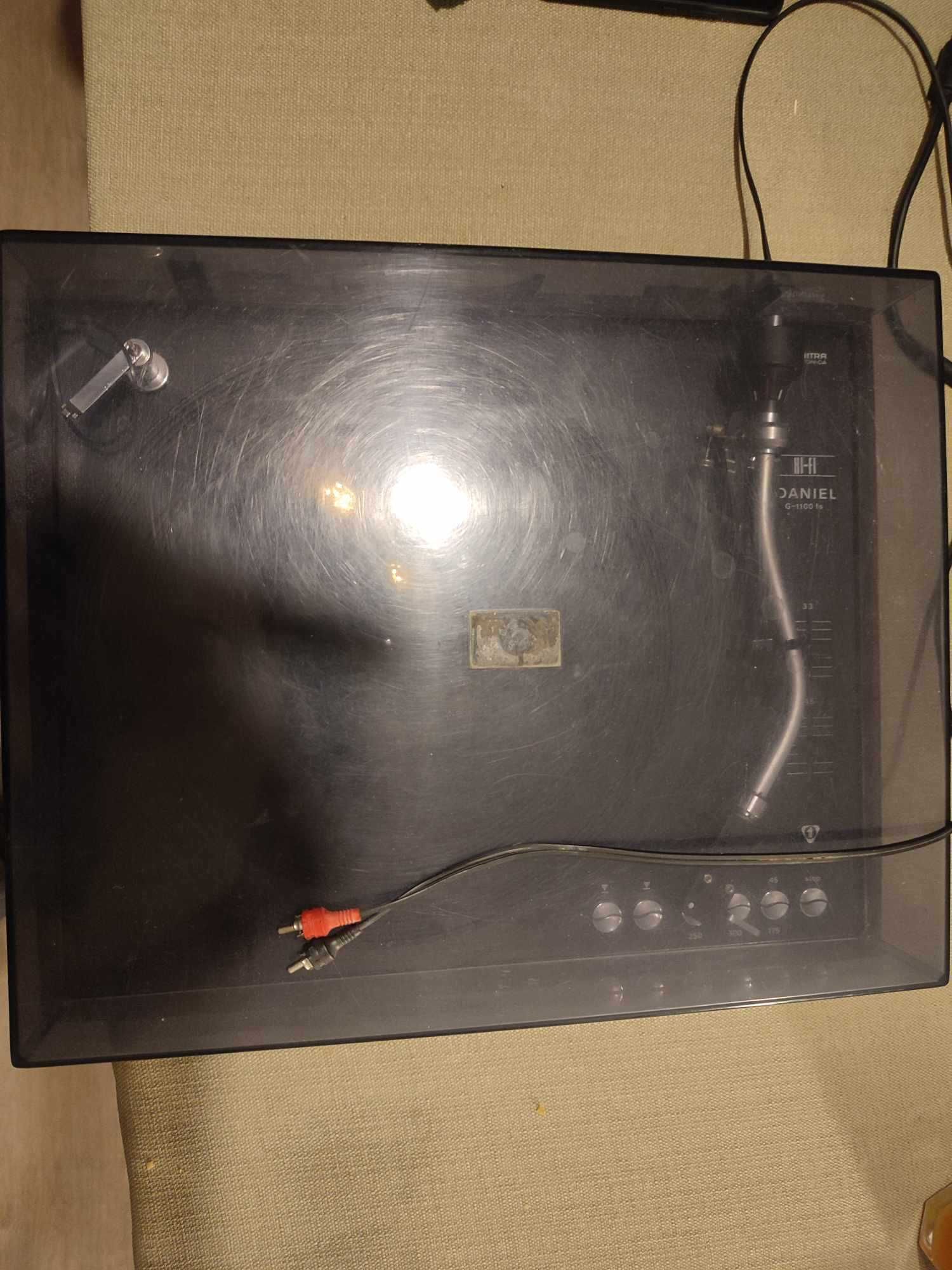 Gramofon DANIEL G-1100fs