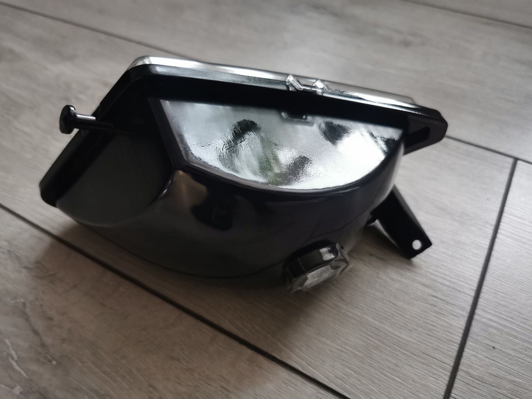 Polaris sportsman lampa reflektor przod prawy