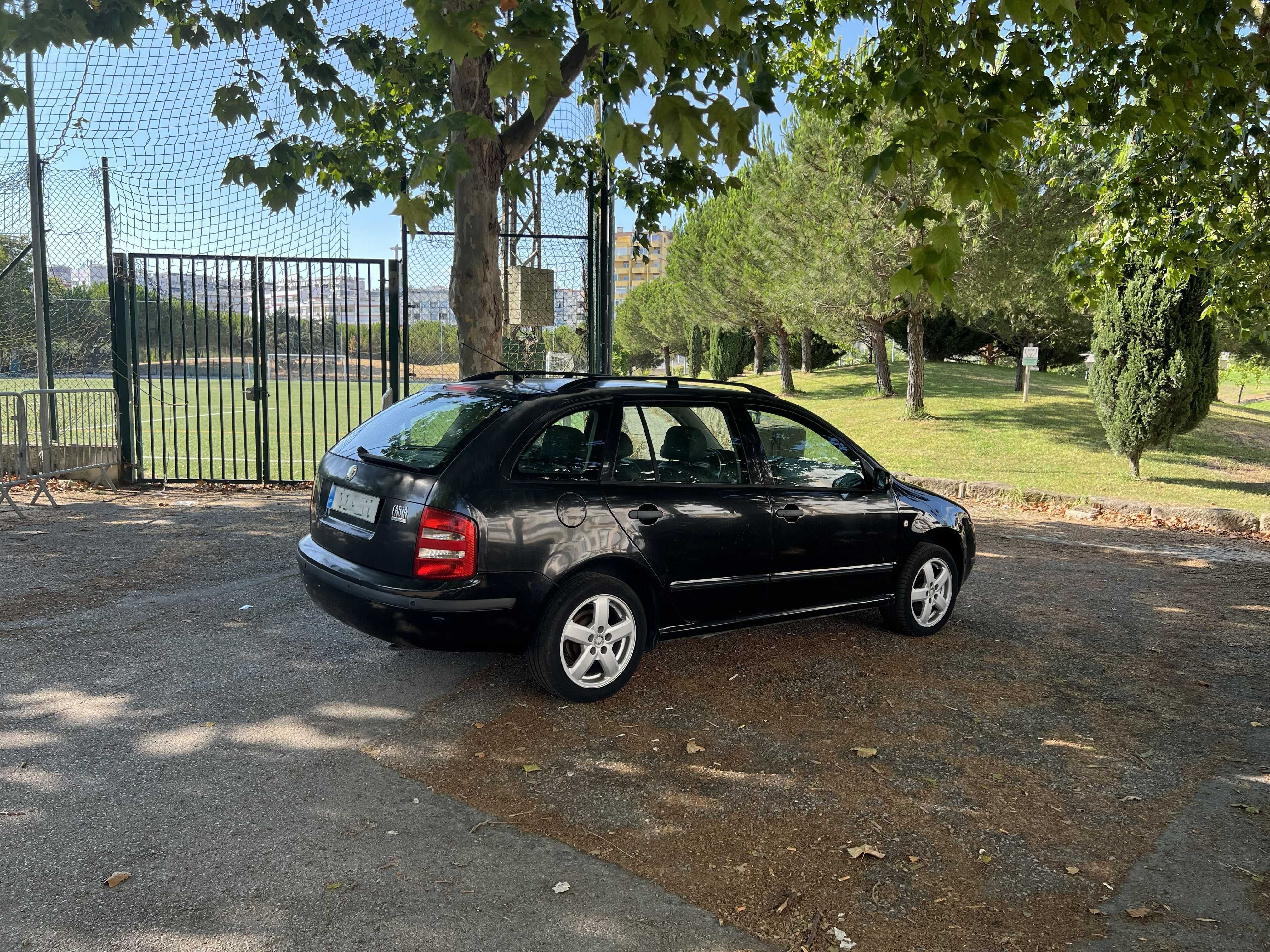 Skoda Fabia Break 1.4TDI Elegance–Pele, Cruise, Sensores, Xenon Origem