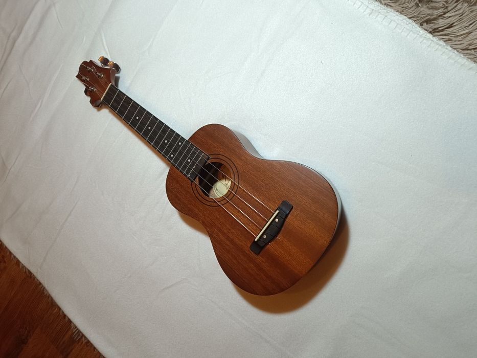 Ukulele Samick UK-55 NS