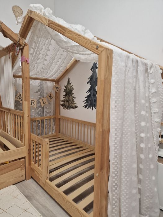 Drewniane sosnowe Łóżko domek