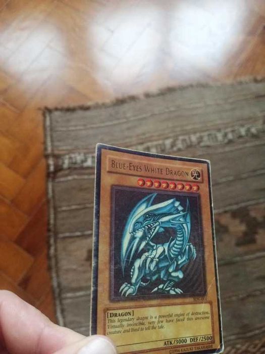 Blue-Eyes White Dragon SDK-001 Carta Yu-Gi-oh!
