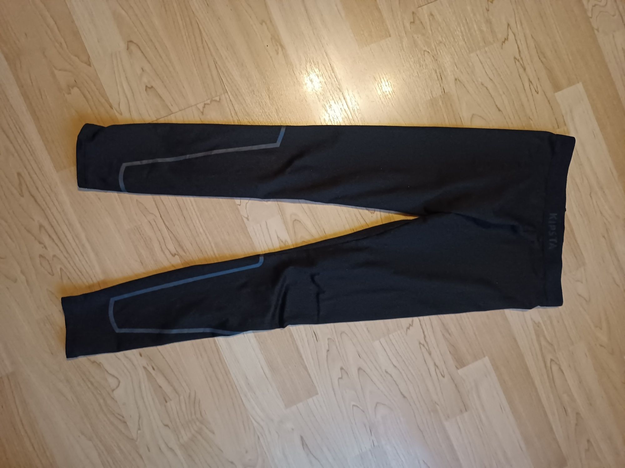 Bielizna termoaktywna spodnie legginsy ocieplane Kipsta rozm. 158 164