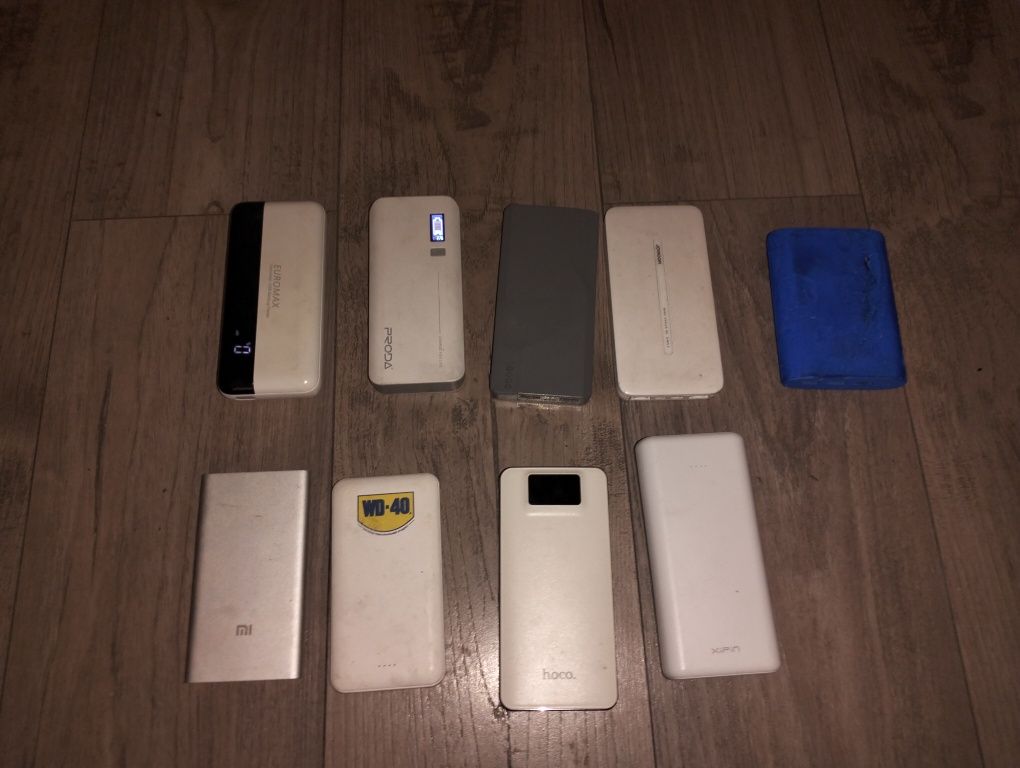 Продам комплект из 9-ти исправных Павер Банков