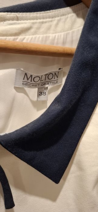 Elegancka sukienka  MOLTON