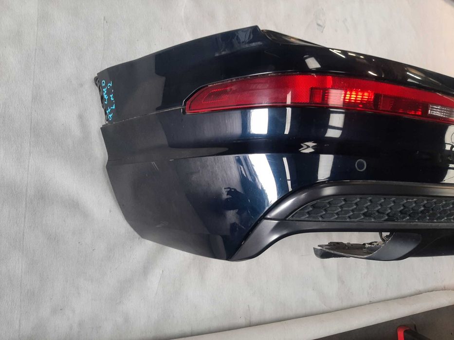 AUDI Q7 4M Бампер задній S-Line