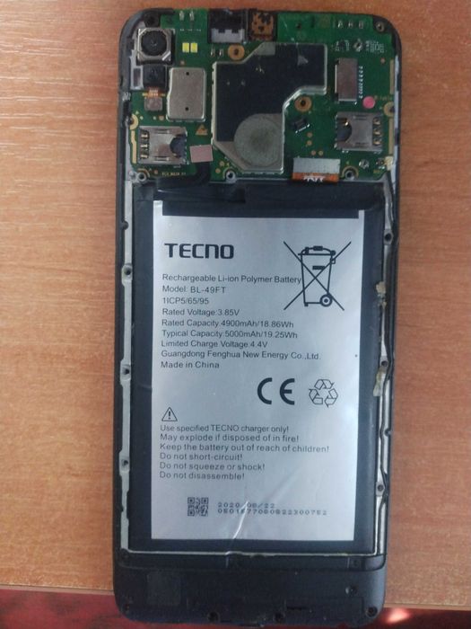 Продам телефони TECNO POP 4 на і 
Redmi 6 запчастини