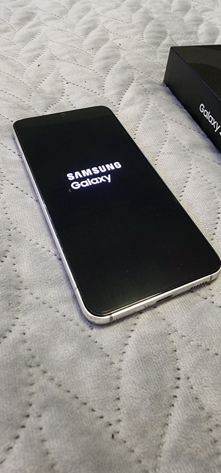 Samsung s22 stan bdb + etui