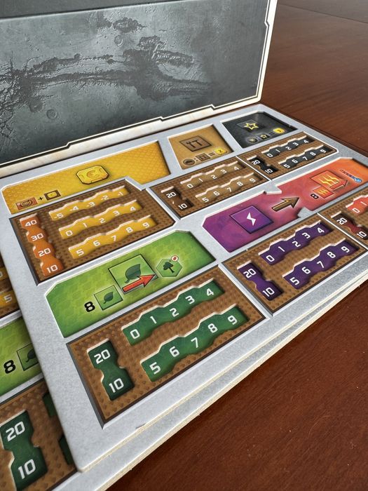 Terraforming Mars - Jogo completo + Big Box + Prelude Expansion