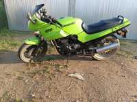 Kawasaki gpz 500