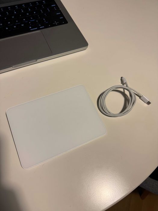 Apple Trackpad A1535 | lightning