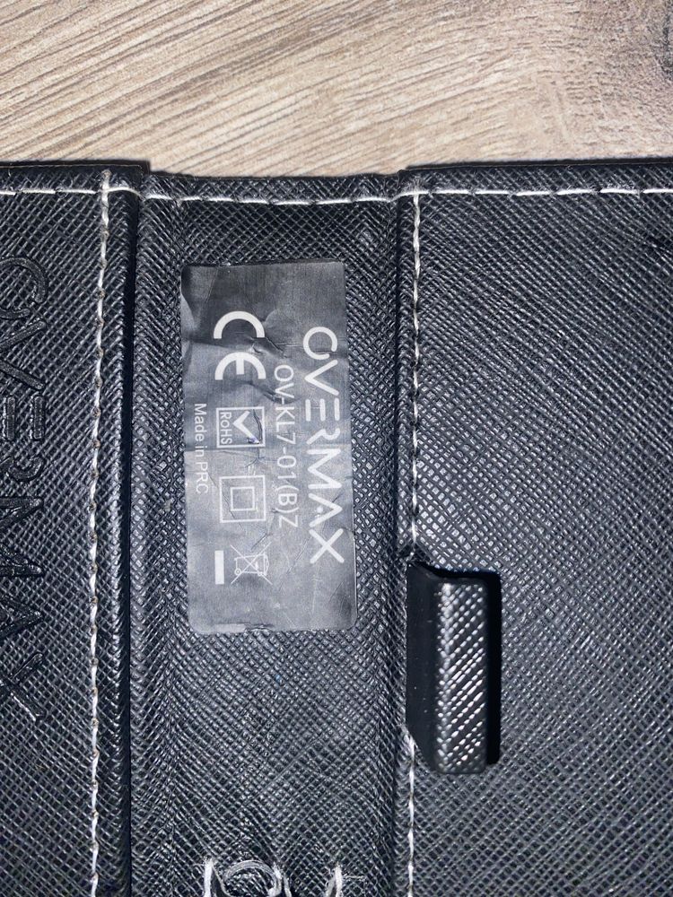 Etui z klawiaturą do tabletu Overmax OV-KL 01 (B)Z