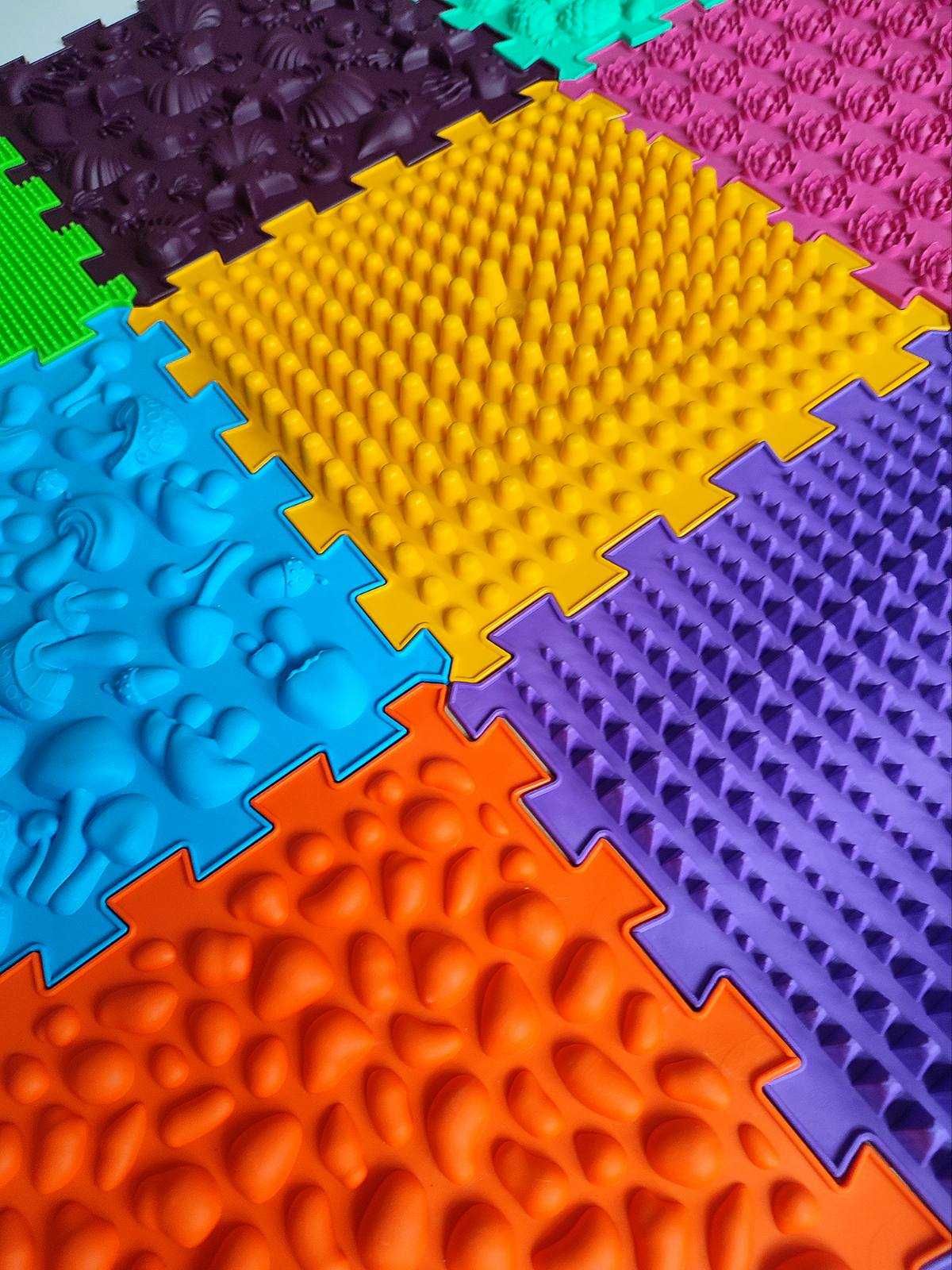 Mata edukacyjna 9 puzzle sensoryczna labirynt nie wader fisher vtech