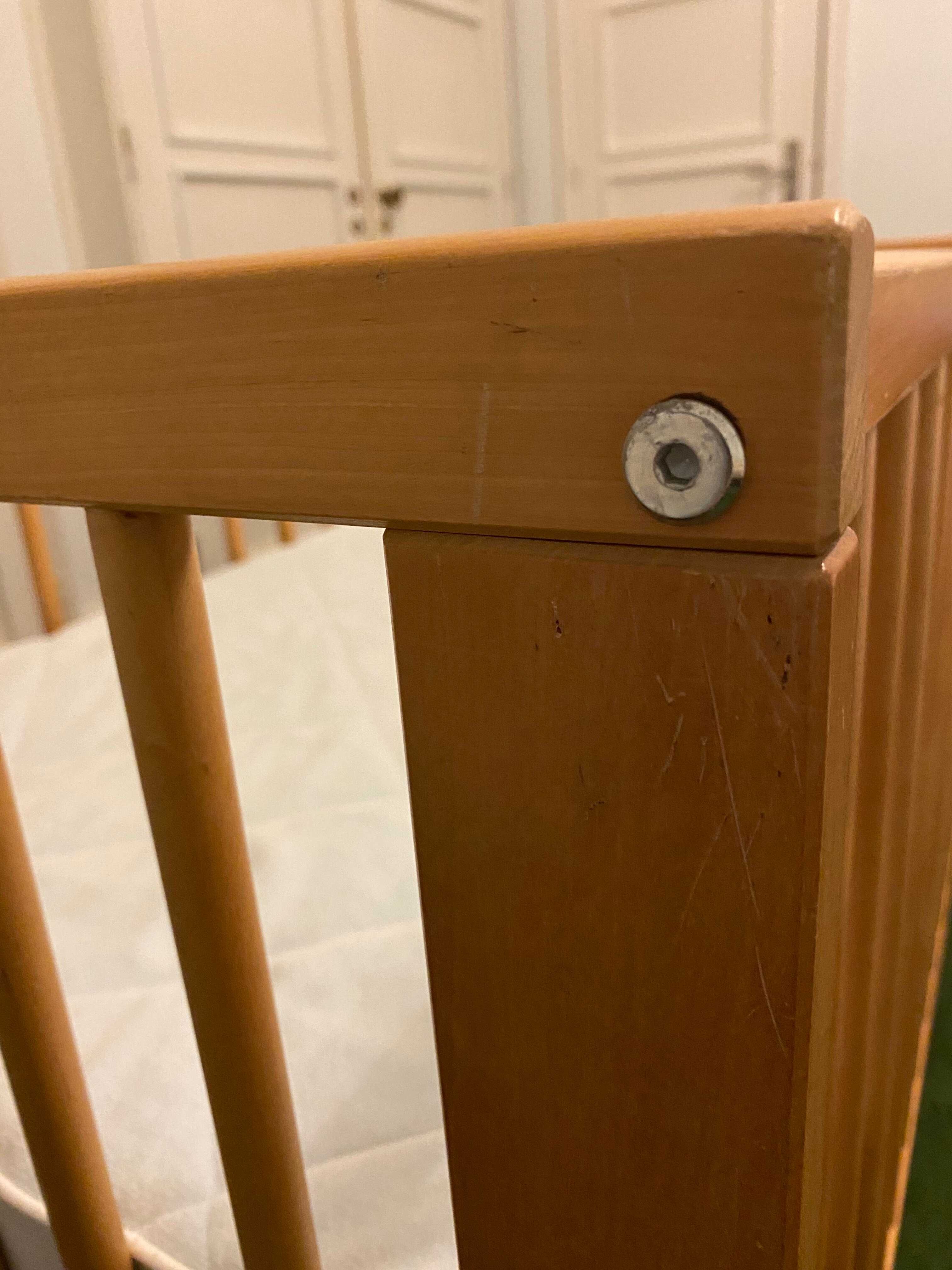 berço e colchão ikea