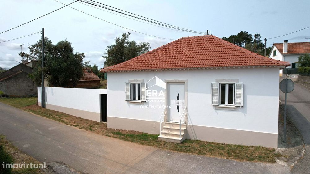 Moradia T2 em Urqueira, Ourém