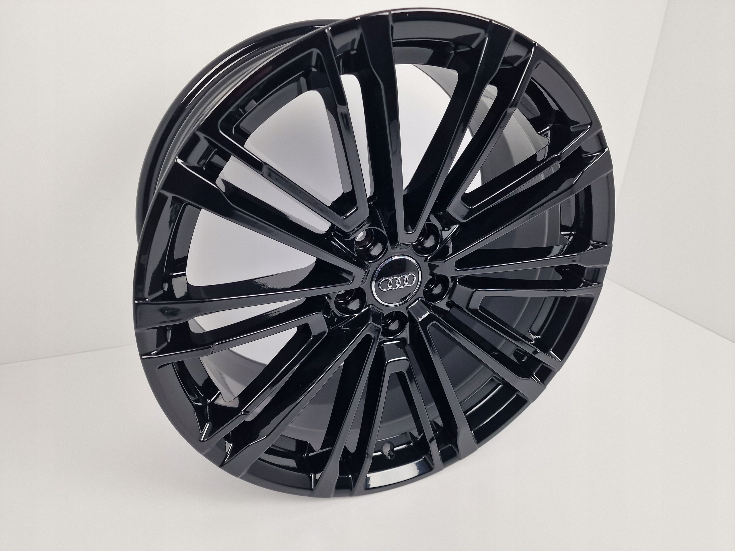Oryginalne Felgi Audi 19 A4 A5 A6 A7 A8 Q3 Q5 Q7